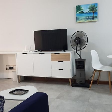 Modern Luxury Studio Fully Equipped Διαμέρισμα Flic-en-Flacq Εξωτερικό φωτογραφία